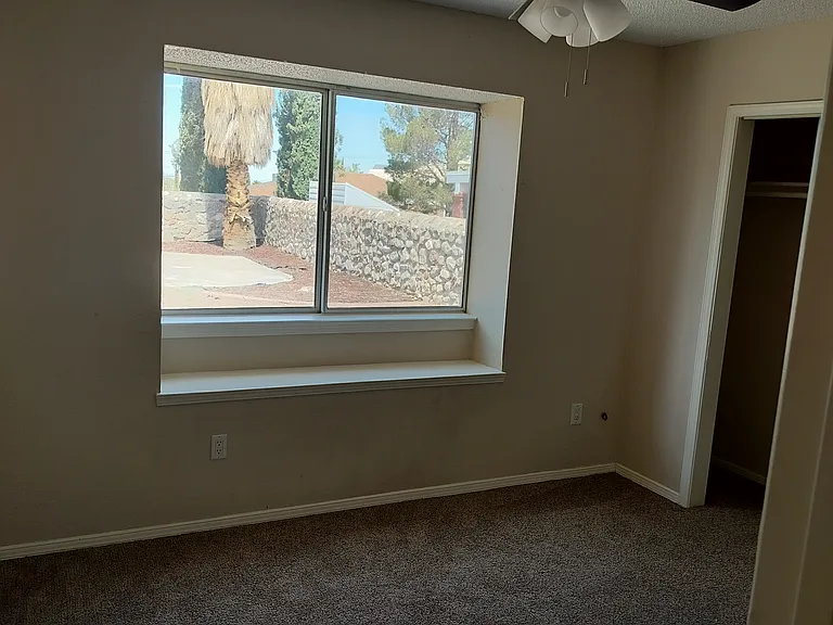 1175 Hunters Ridge Pl — Photo 10