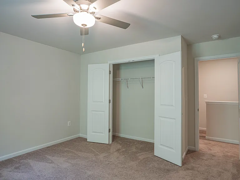 2814 Meadowview Blvd — Photo 33