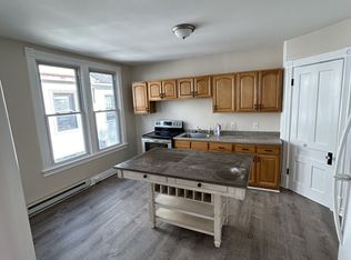 36 Williams St #2, Norwich, CT 06360