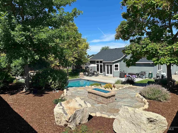 4031 E Aphrodite Dr, Boise, ID 83716