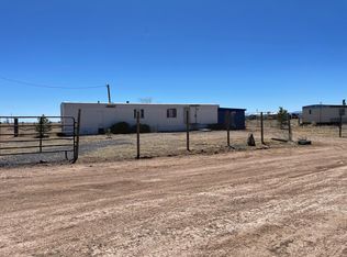 2 Hawaii Ct, Moriarty, NM 87035