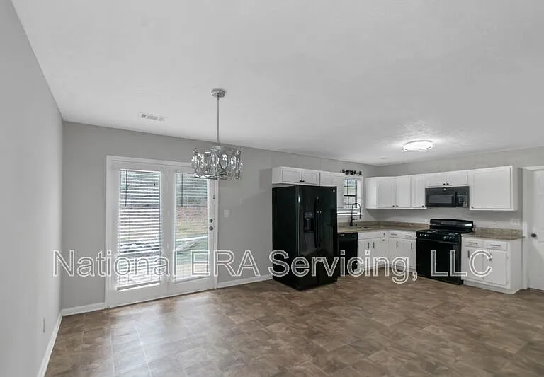 321 Summerwood Ln — Photo 28