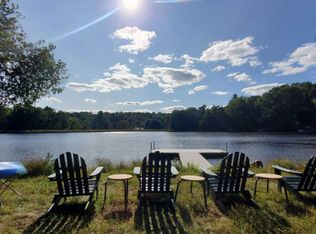 132 Lake Shore Dr, Dingmans Ferry, PA 18328