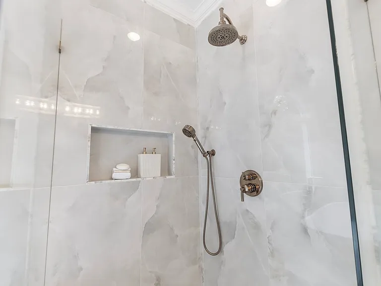 9435 Norwood Dr — Photo 31