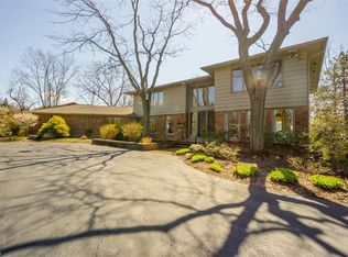 2579 Snowberry Ln, Pepper Pike, OH 44124