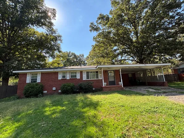 24 Sheila Dr, Sherwood, AR 72120