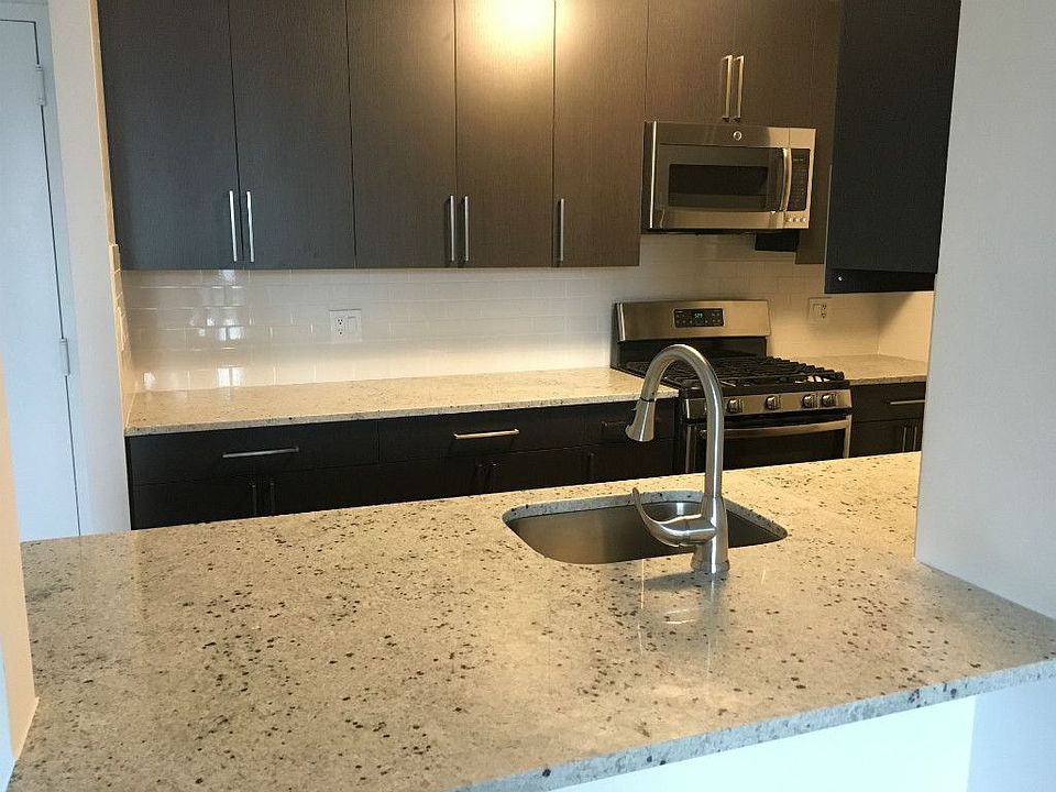 1st image of 70 Battery Pl APT 618