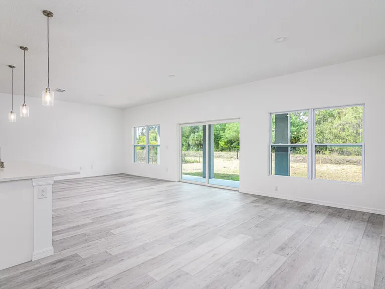 441 Helicon Ave NW — Photo 5