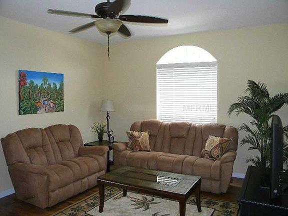 5th image of 2107 Shadow Creek Dr