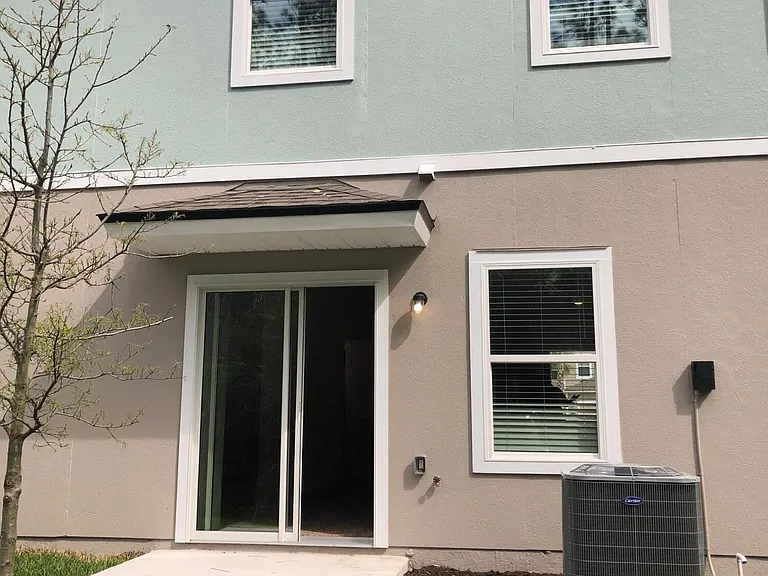 57 Scotch Pebble Dr — Photo 10