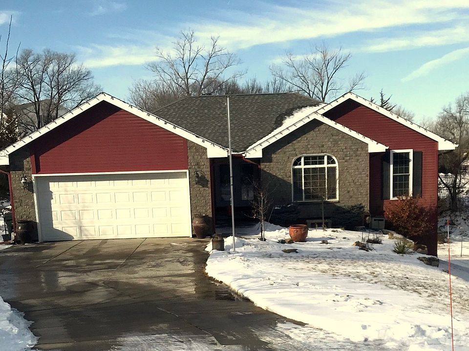 2673 Mock Turtle Lane...