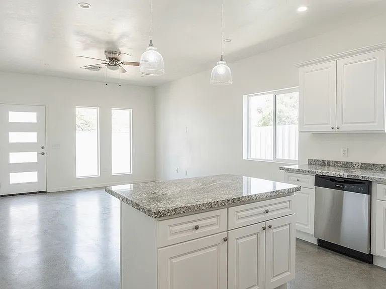 4153 E Bermuda St #2 — Photo 8
