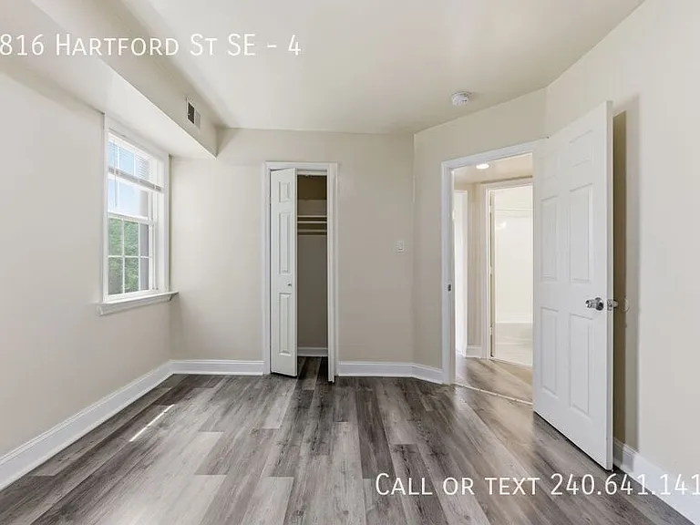 2816 Hartford St SE #4 — Photo 7