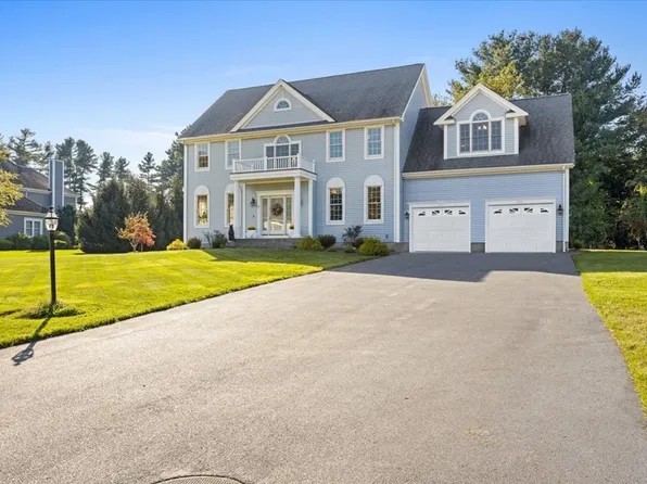 10 Kendyl Ln, East Freetown, MA 02717