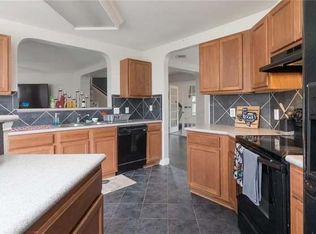 5800 Alomar Cv, Del Valle, TX 78617