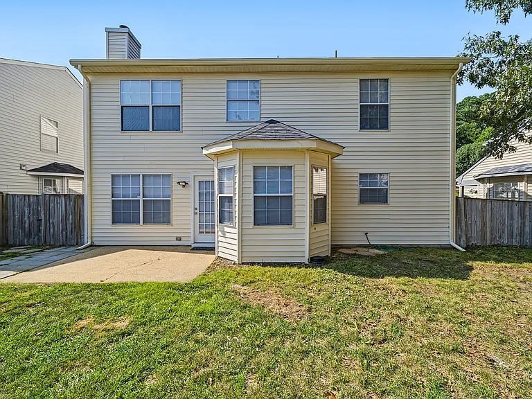 1578 Winthrope Dr — Photo 37