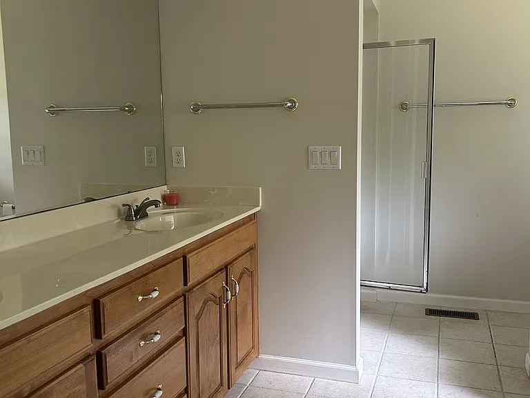 193 Berkshire Loop — Photo 20