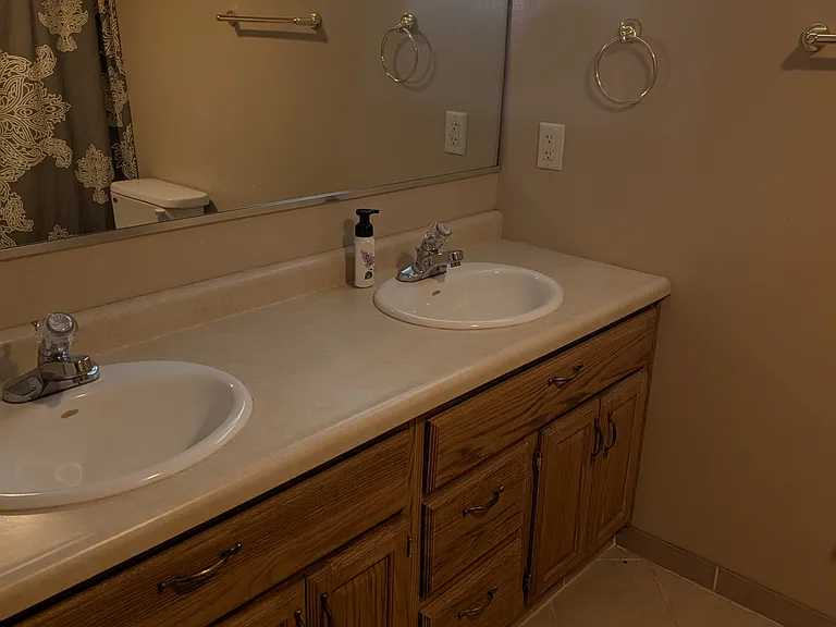 124 Cedar Lake Rd — Photo 18