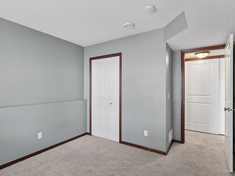 15424 Foster Dr N — Photo 25