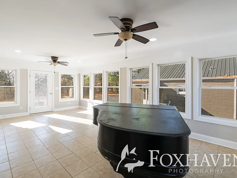 1137 E Keswick Rd #2 — Photo 5