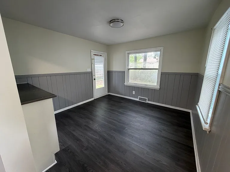 1266 Magnolia Ave — Photo 25