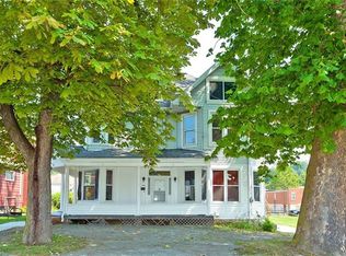 526 3rd St, California, PA 15419