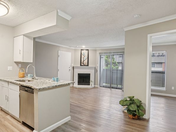 10950 Woodmeadow Pkwy APT 122