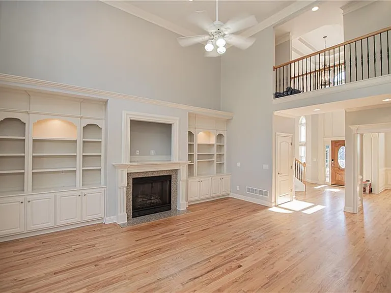 4012 Erin Dr — Photo 14