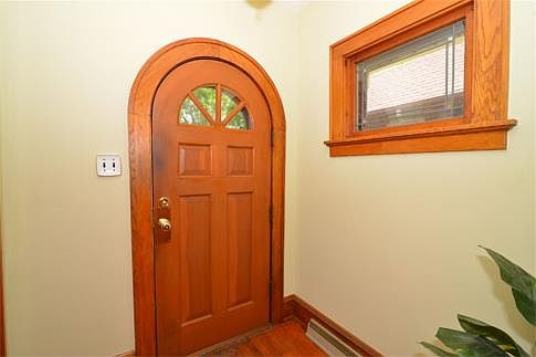 Foyer with arched door