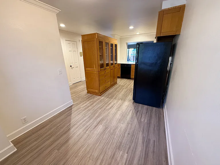 8880 Villa La Jolla Dr #214 — Photo 8