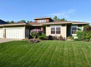 78 Buck Ridge Dr, Winona, MN 55987