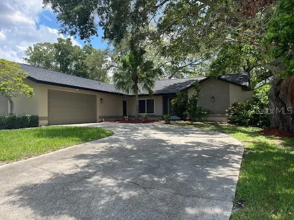 4922 Lake Valencia Blvd W, Palm Harbor, FL 34684