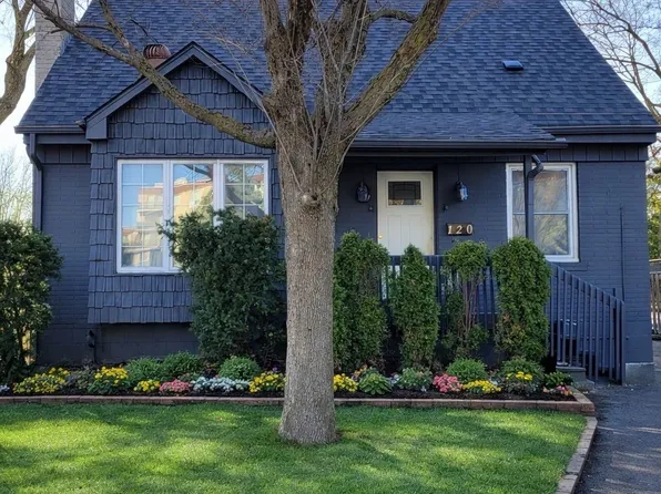 120 Pugsley Ave, Richmond Hill, ON L4C 1Z9