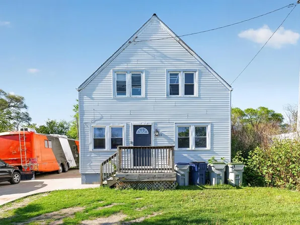 5622 W Mill ROAD, Milwaukee, WI 53218