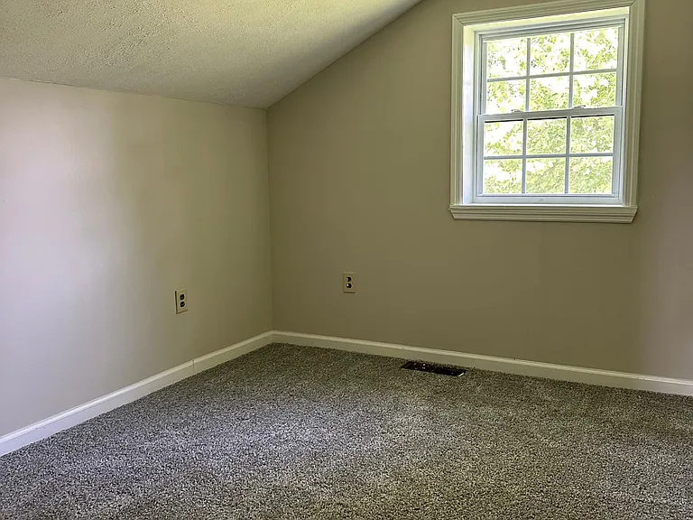 985 Pineland Ave — Photo 17