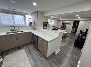 5121 N Western Ave #G, Chicago, IL 60625