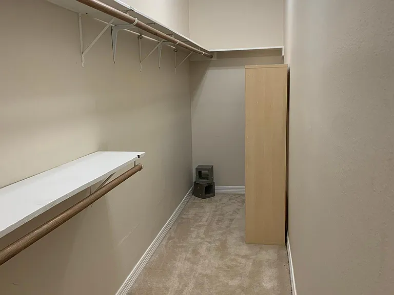 Huge walk in closet - Primary Bedroom