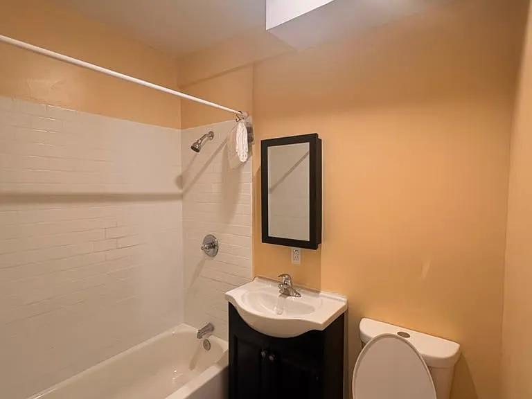 10 Union St #1 — Photo 9