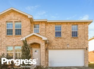 1816 Shasta View Dr, Justin, TX 76247