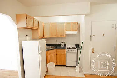 Rented by Nolita Group