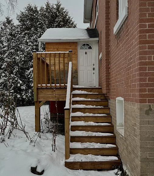 76 Toronto St — Photo 3