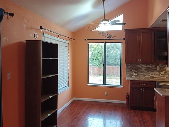 3rd image of 46733 Crawford St #10