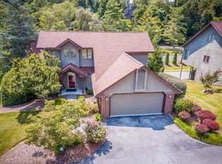 219 Willowbend Ct, Kingsport, TN 37660
