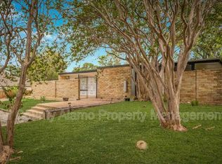 211 Beechwood Ln, San Antonio, TX 78216