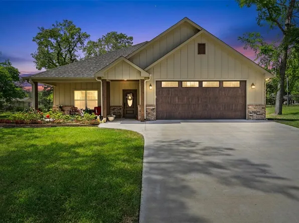 113 S Palomita Cir, Athens, TX 75751