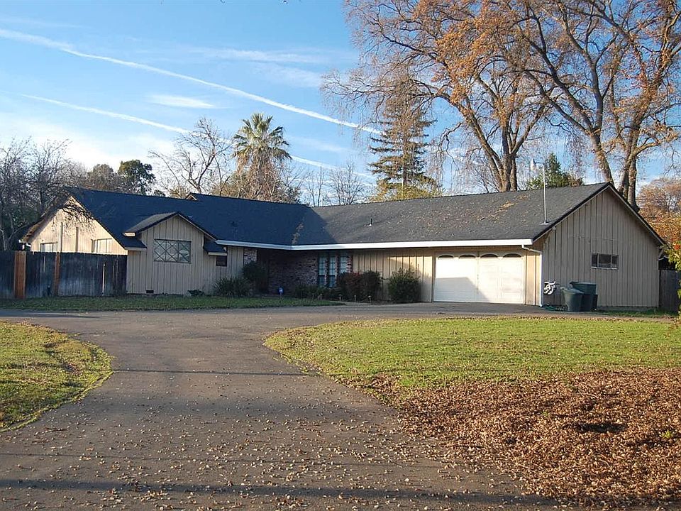2nd image of 4641 Creek Rd
