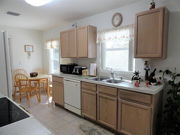 5th image of 7 Fariston Pl