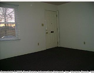 5th image of 105 Cherry Acres Dr