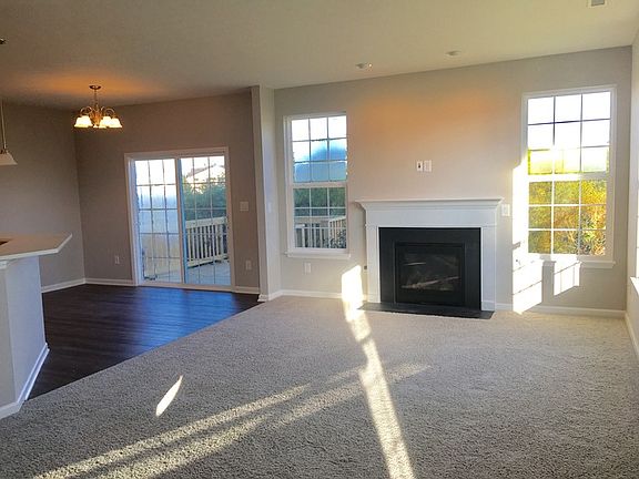 4th image of 9636 Rolling Plain Dr
