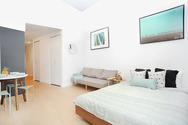 Rented by Town Residential | media 13